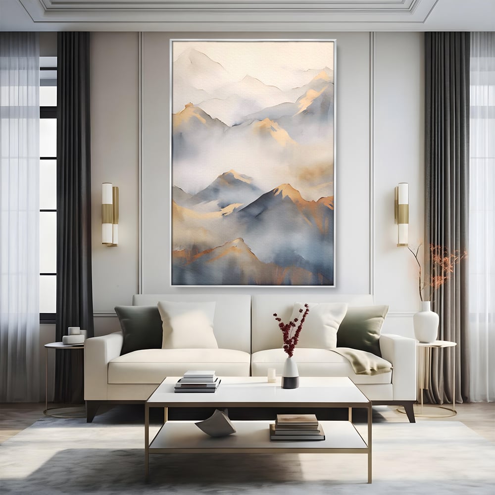 Tablou canvas cu pictura verticala cu munti in ceata, in rama de aluminiu argintiu, pe perete intr-un living